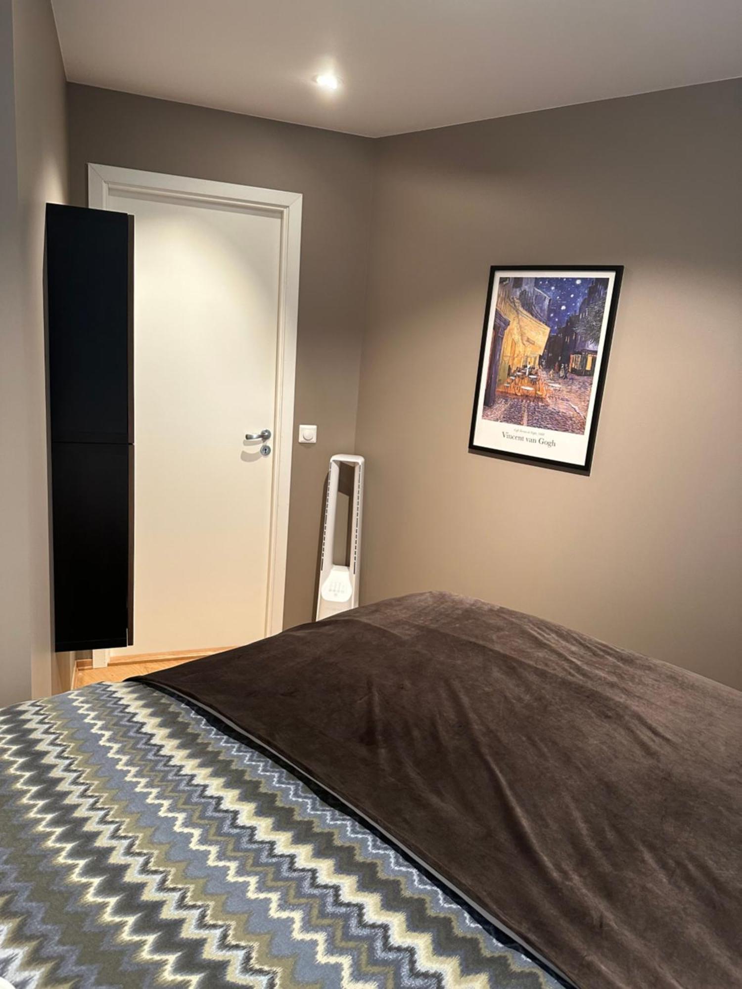Urban And Quiet Apartment In City Centrum 트롬쇠 외부 사진