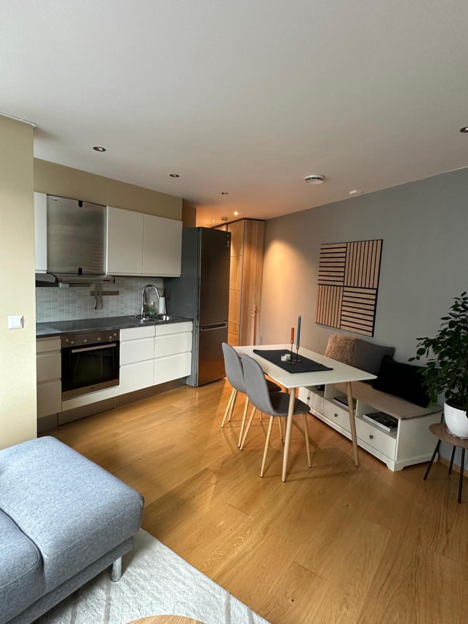 Urban And Quiet Apartment In City Centrum 트롬쇠 외부 사진
