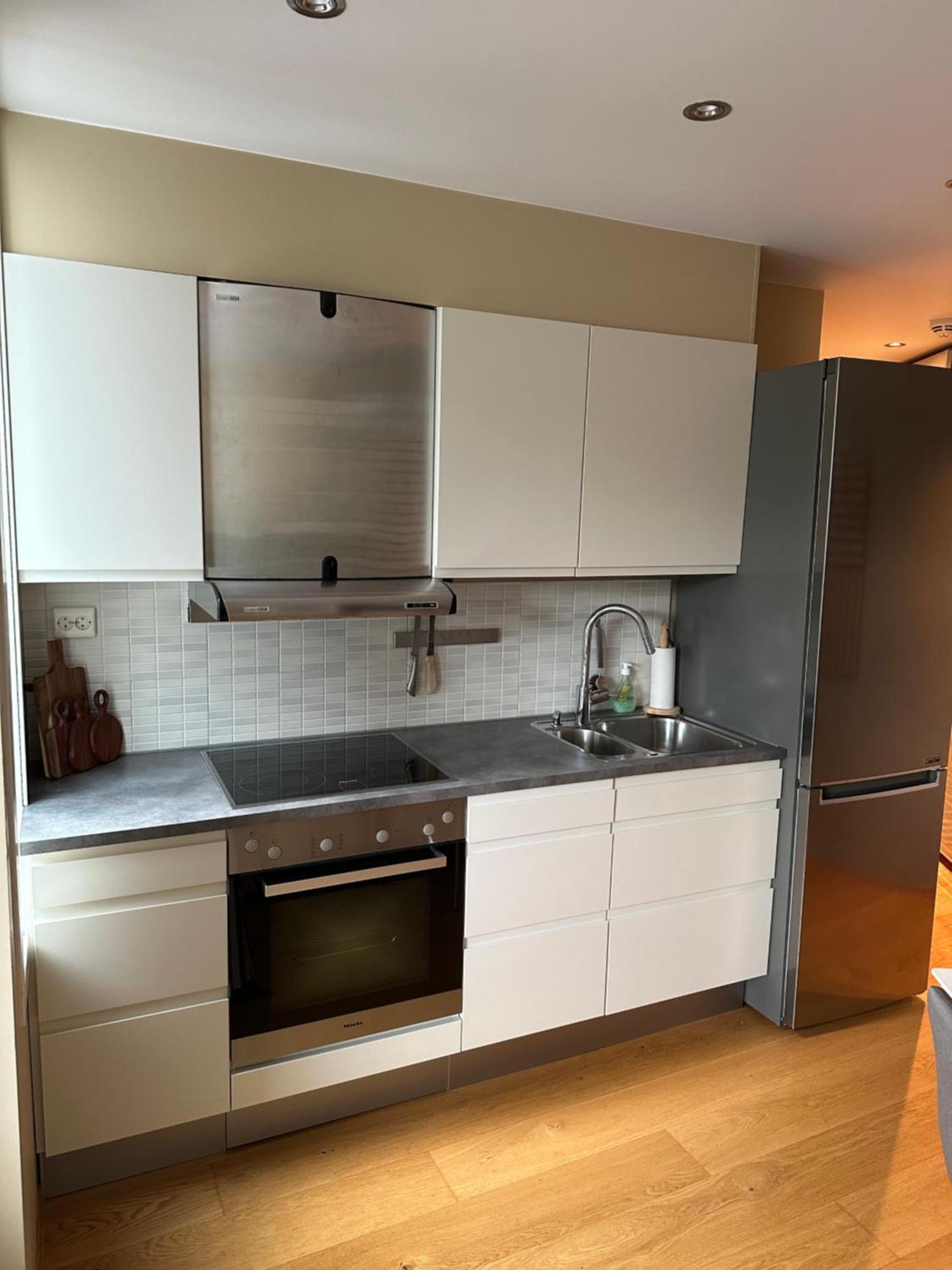 Urban And Quiet Apartment In City Centrum 트롬쇠 외부 사진
